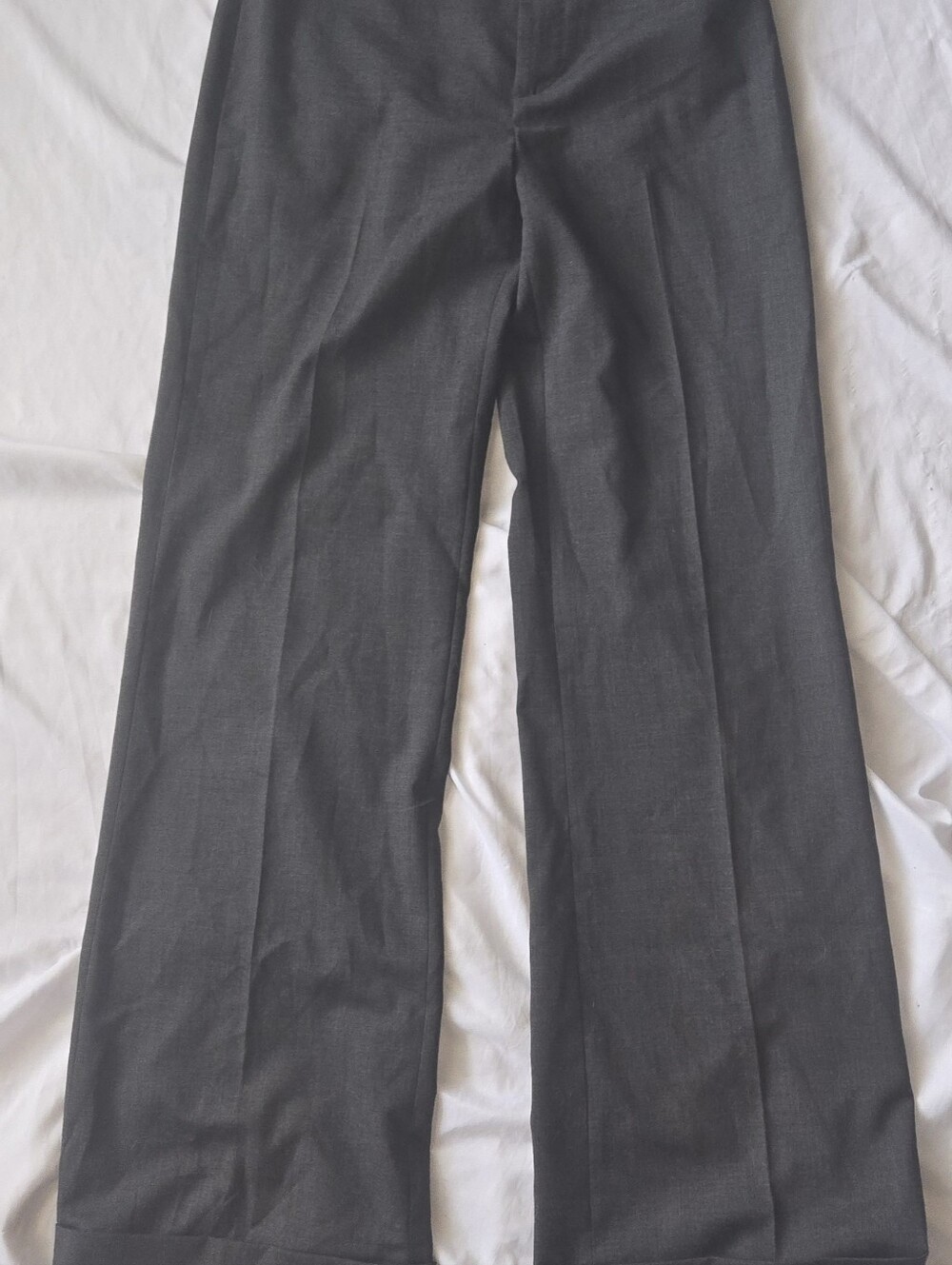 GAP Stretch '08 Women's Wide Leg Pants Charcoal Gray With Cuffs Dress Pants  2L